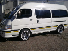 sabans_car_sales001004.jpg